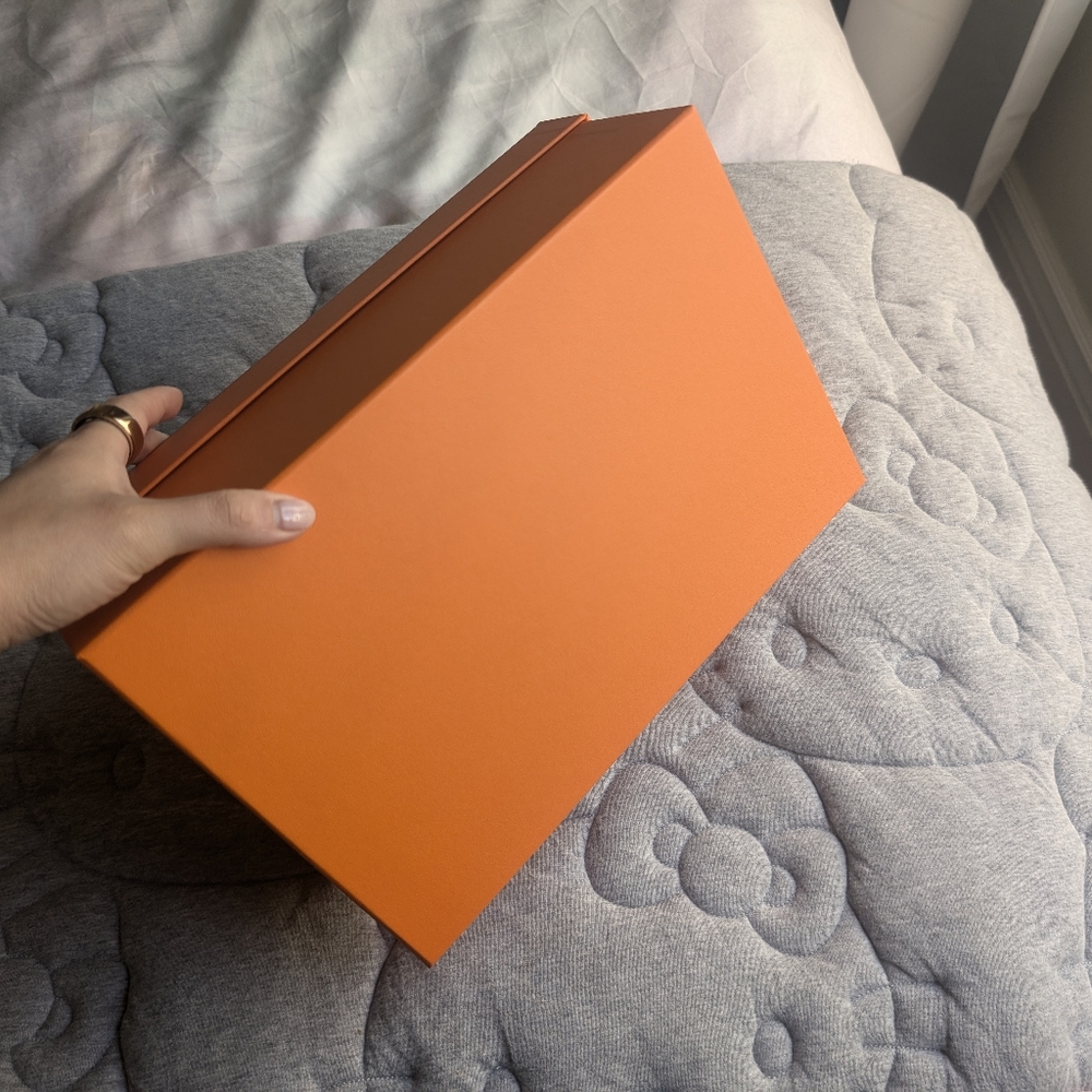 Hermes Box - Picture 2 of 3